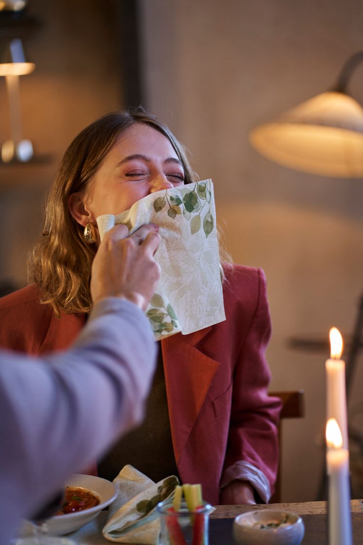 2024_DUNI_Paisley_Napkin_0675_1.jpg