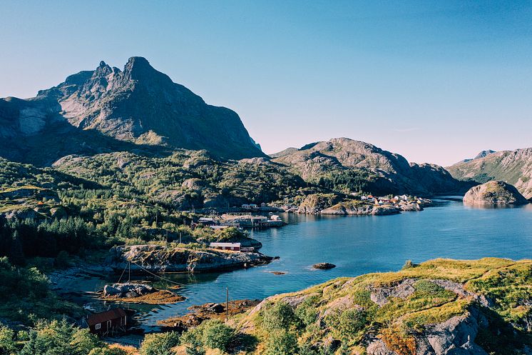 Lofoten scenery - UP NORWAY