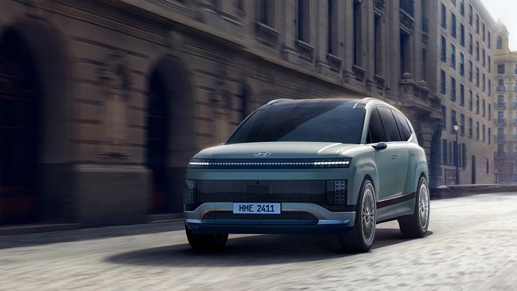 4. Hyundai Motor Redefines EV Mobility with IONIQ 9 Electric SUV Big on Space – Bigger on Innovation.jpg