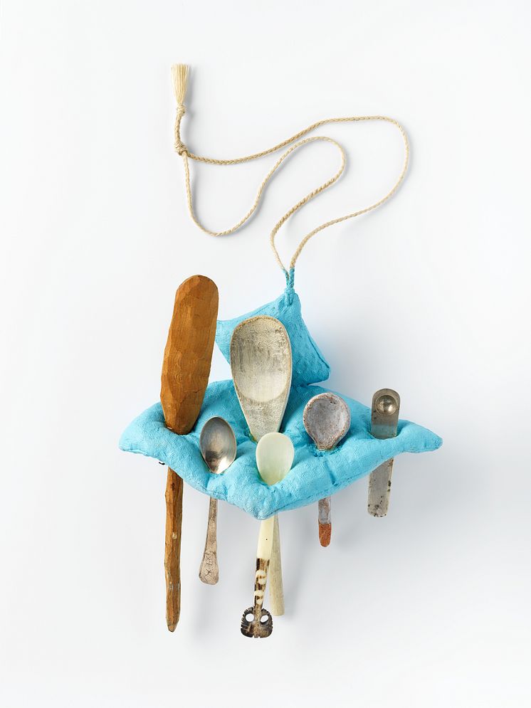 Liza Walker, Spoons from Karl Martino Anna, 2022