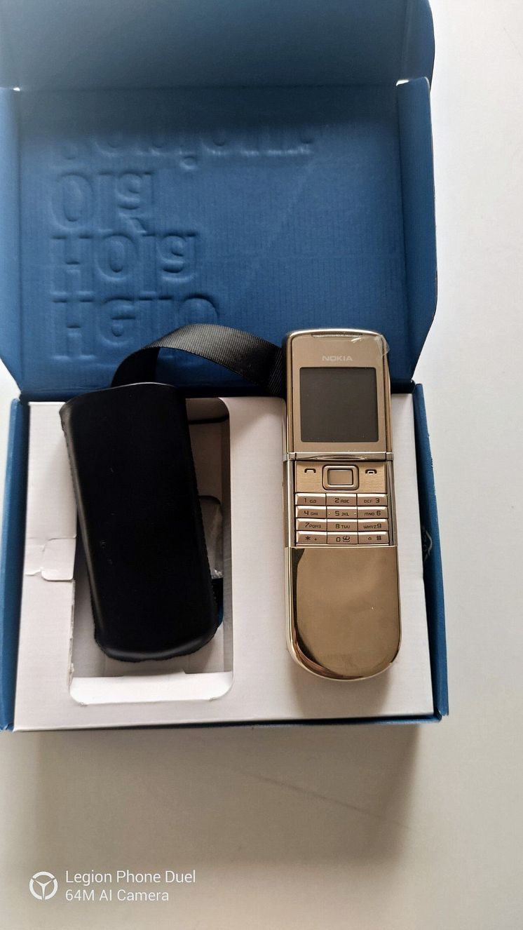 Nokia 8800 Guld.jpg