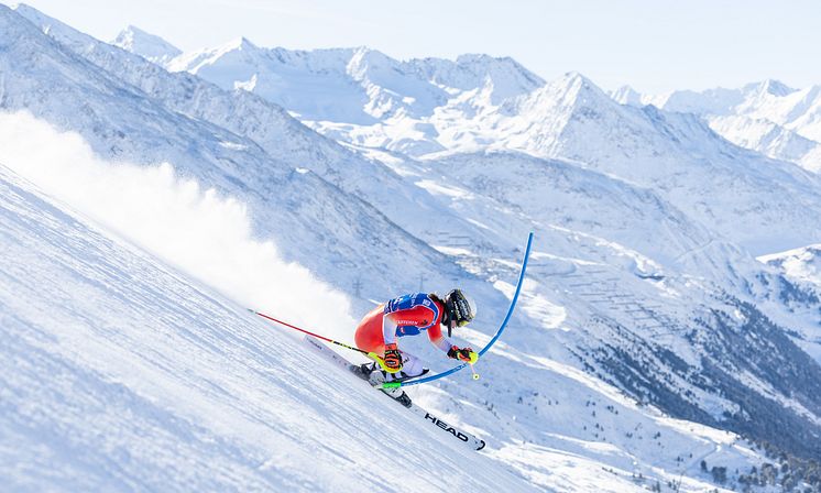 Holdener_action_Gurgl_SL_2024.JPG