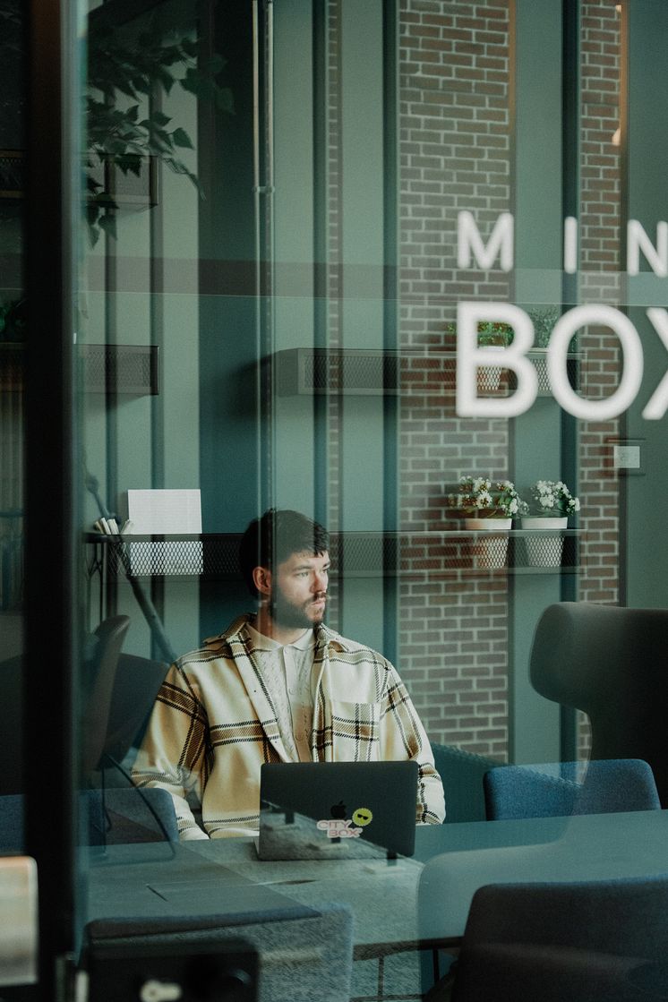 MeetingBox