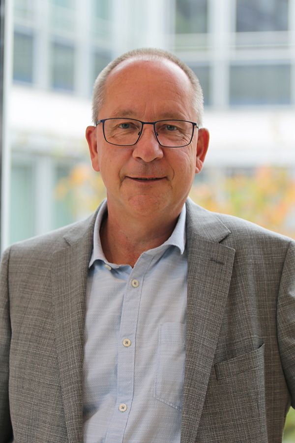 2V0A0455_Portrait.jpg