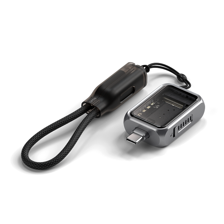 SATECHI_MINI_NVME_1.png