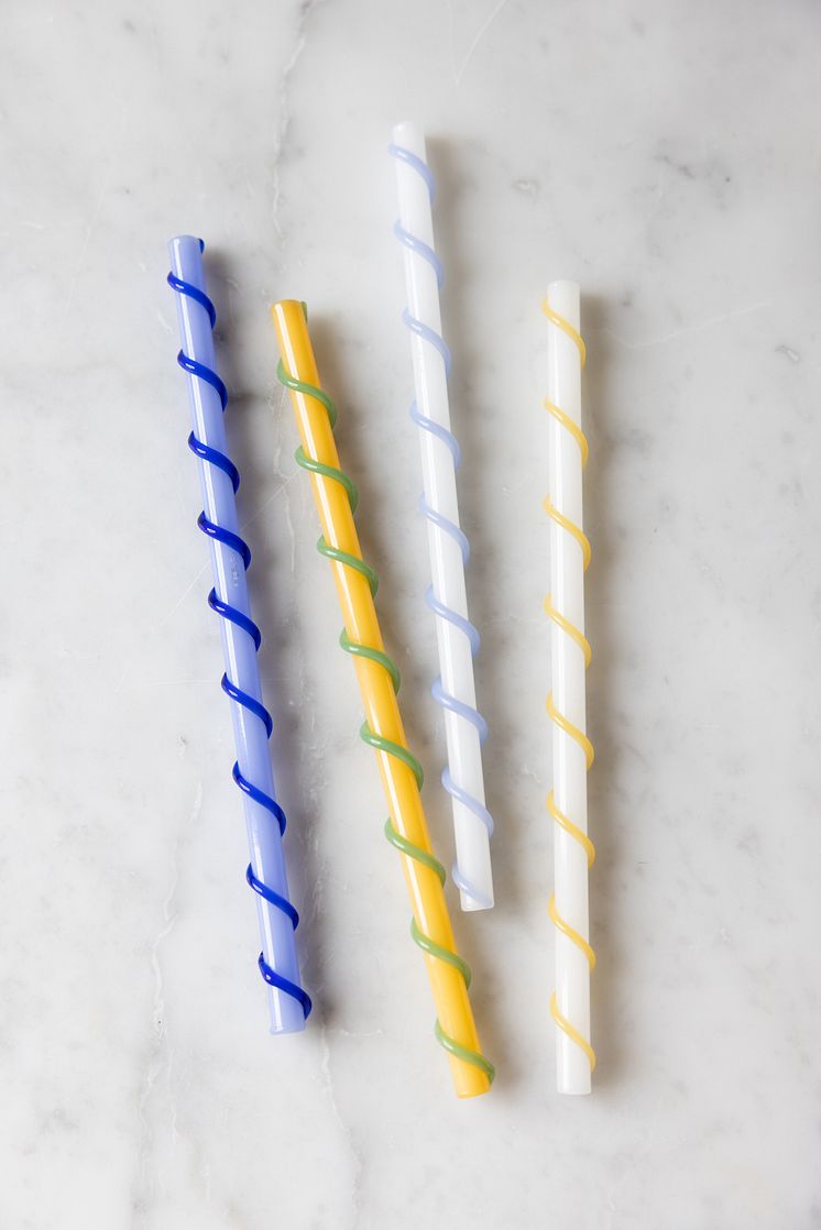 BYON SS25 - straw celebrate long