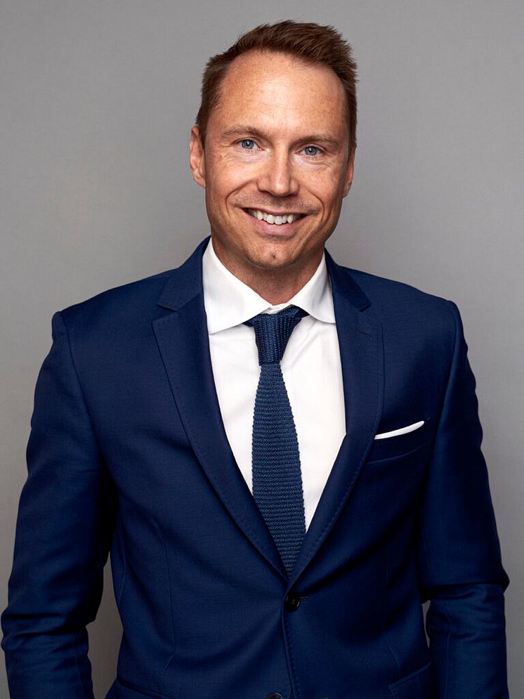 Fredrik-Roos-Setterwalls-Goteborg-high-768x1024.jpg