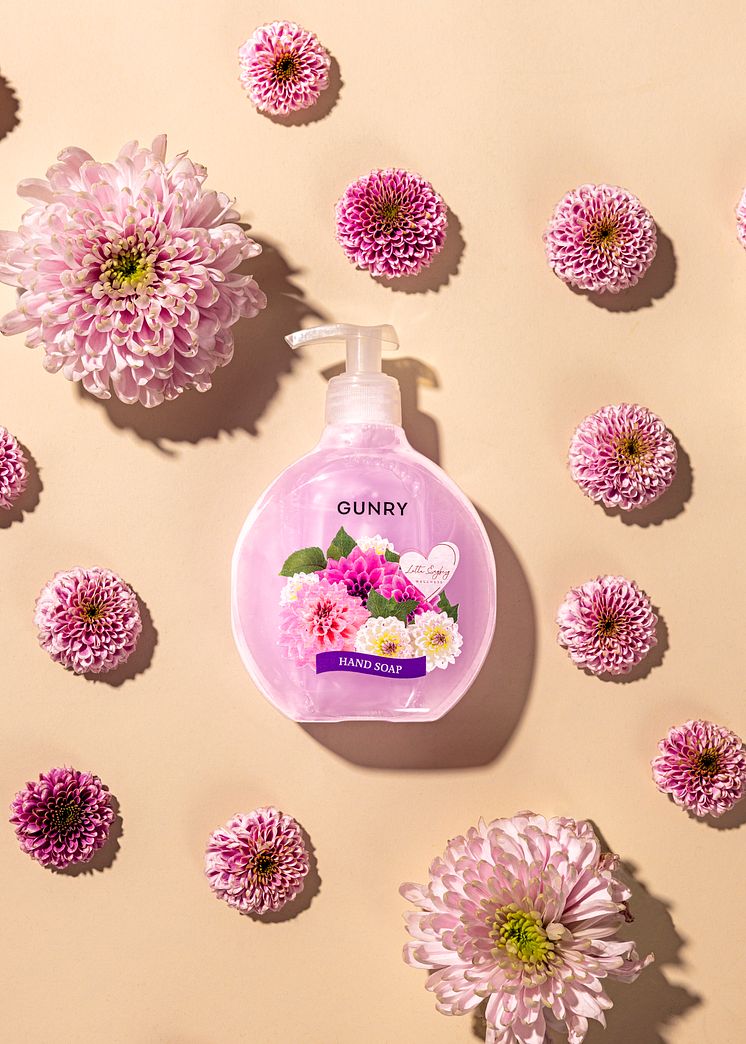 Gunry-SummerEdition-Lotta-Dahliaparad.jpg