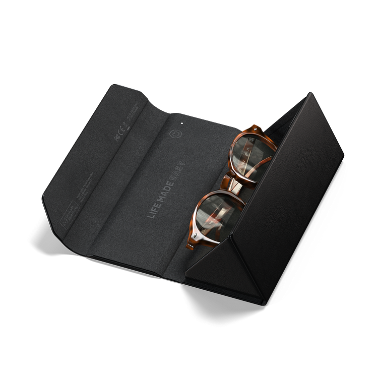 SATECHI_FINDALL_GLASSES_CASE_6_BLACK.png