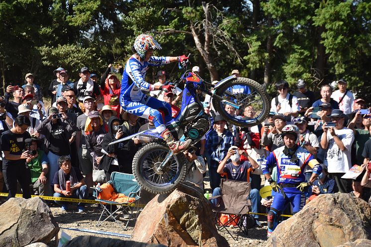 2024101401_005xx_JTR_Rd6_黒山選手_4000.jpg