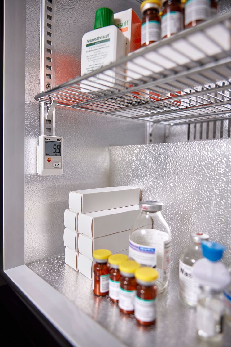 testo-174-t-white-0572-1740-01-laboratory-5.9°c.jpg
