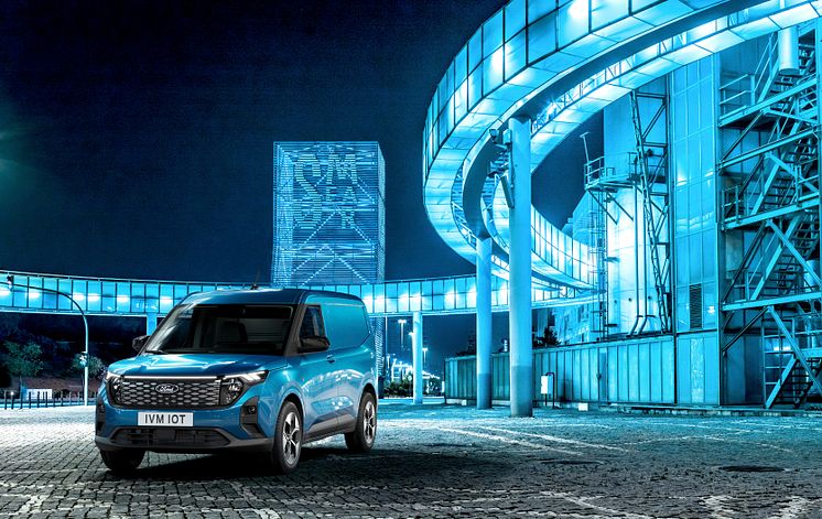 2023_FORD_E-TRANSIT_COURIER_EXTERIOR_01.jpg