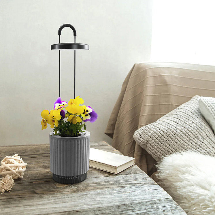 HydroVase-hires-3.png