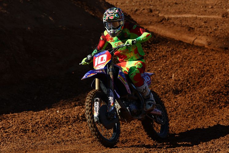 2024102102_017xx_JMX_Rd8_田中選手_4000.jpg