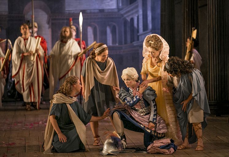 Press Photo - Titus mildhet - La Clemenza di Tito - Drottningholms Slottsteater 2013