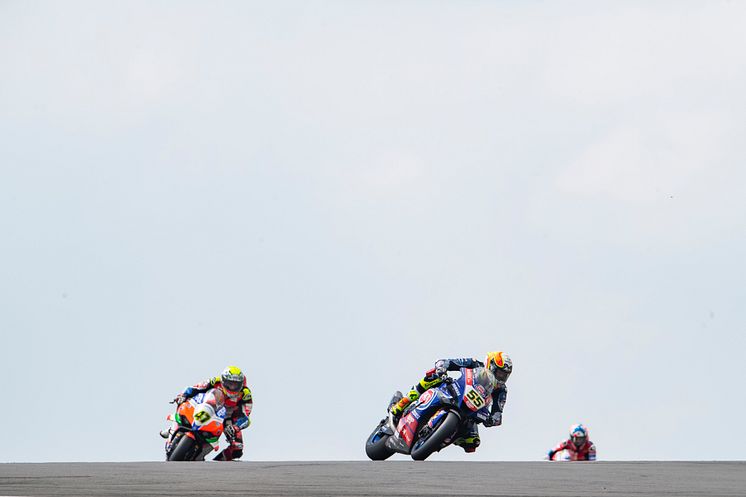 2021070502_005xx_SBK_Rd4_ロカテッリ選手_4000