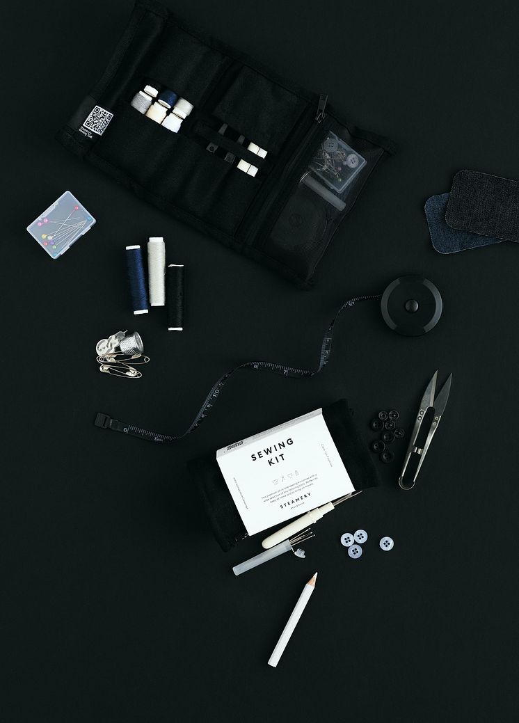 sewing kit.jpg