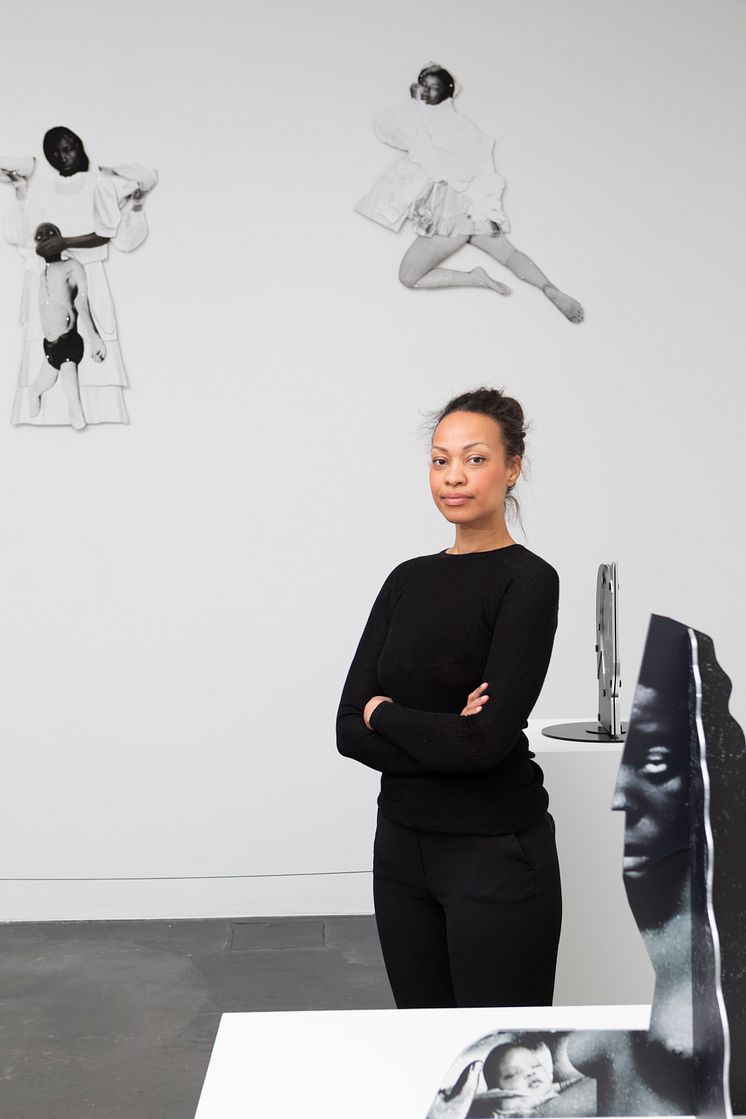 Artist Frida Orupabo at the exhibition ARS22 – Living encounters, Museum of Contemporary Art Kiasma, Helsinki, 8.4.–16.10.2022. Photo: Finnish National Gallery / Pirje Mykkänen.