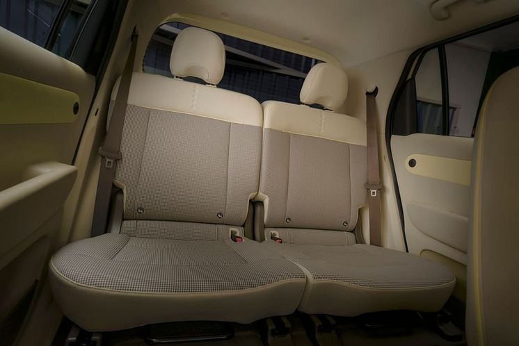 hyundai-inster-premiere-interior-08_wid_1024_bfc_off.jpg