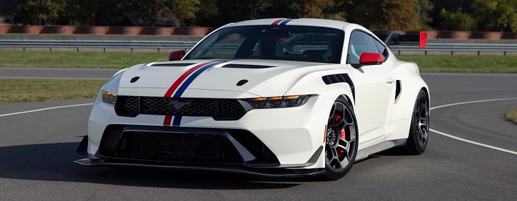2025 Mustang GTD Spirit of America_01.jpg