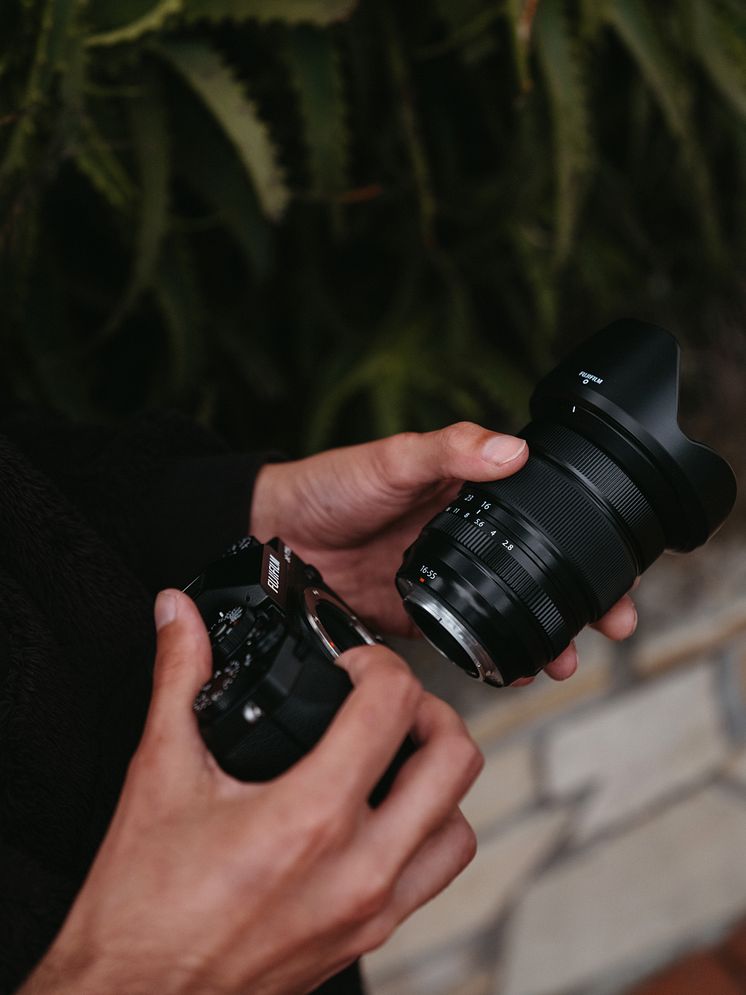 XF16-55mm-II_withpeople_05.jpg