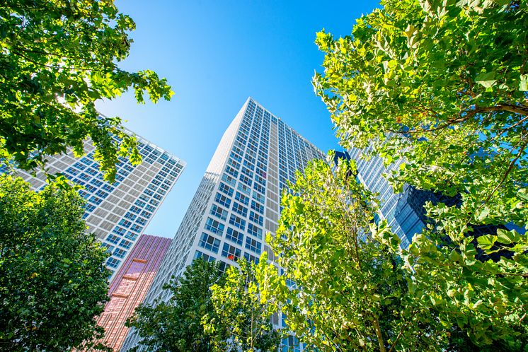 20220112-Image-Sustainability-OfficeBuilding-High-7360x4912