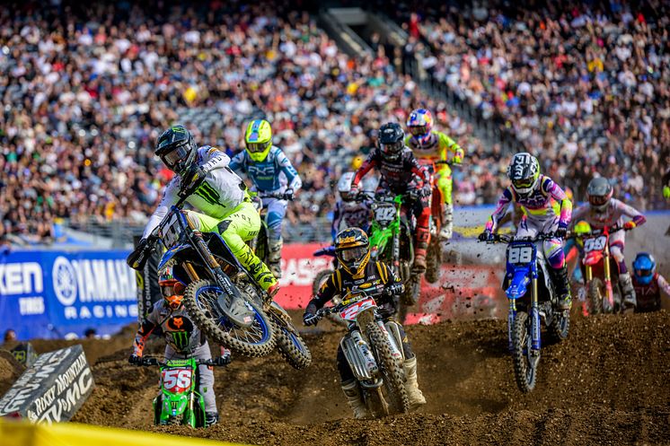 2025042104_013xx_AMASX_Rd14_スラッシャー選手_4000.jpg