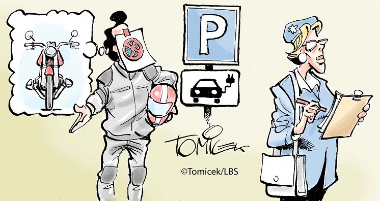 24_03_Motorrad_E-Parkplatz