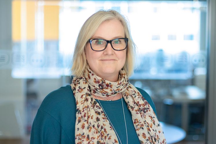 Pia Stoll.jpg
