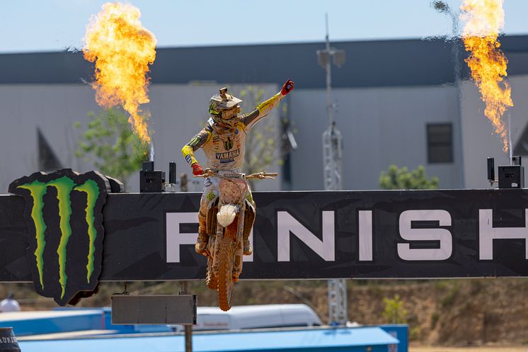2023043002_012xx_MXGP_Rd4_グリーツ選手_4000