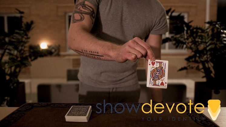 Pontus + showdevote.jpg