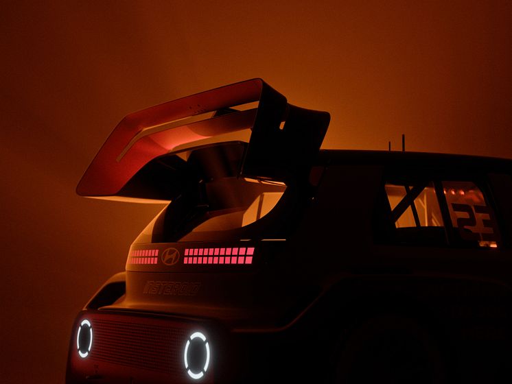 INSTEROID Teaser Exterior 03.jpg