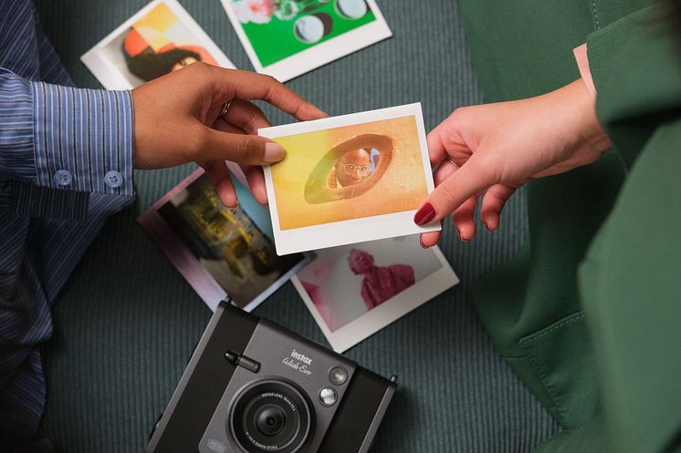 online and social-instax WIDE Evo_stills (5).jpg