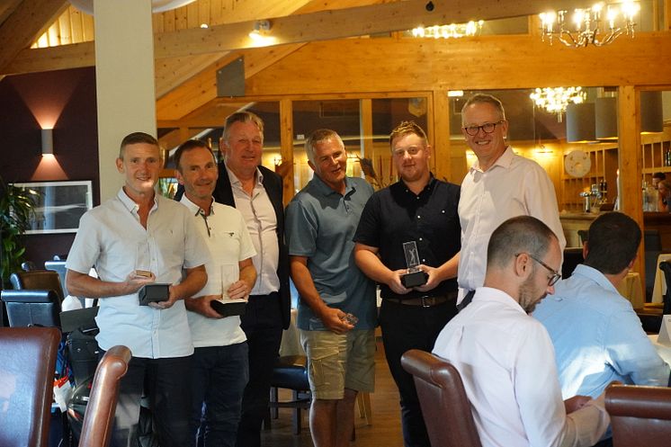 Team Five won Team Competition First Place present by Andrew Sargent from Advanced Air