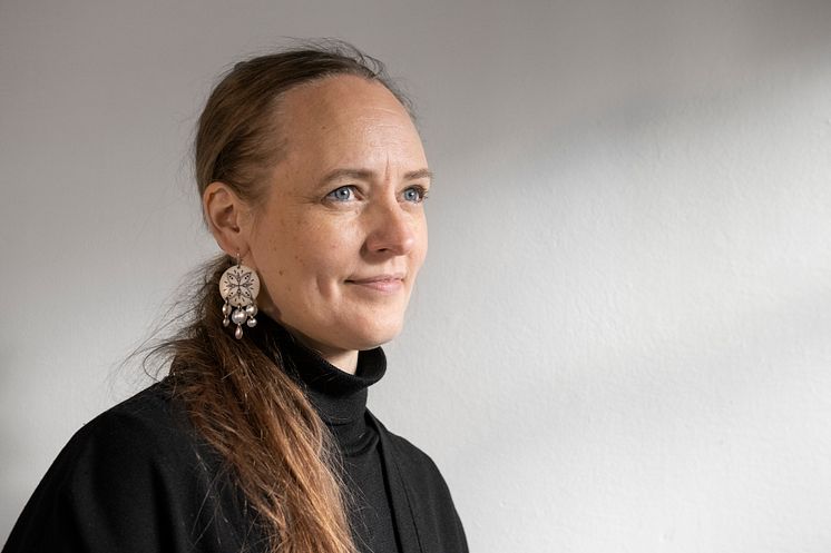 Outi Pieski  porträtt