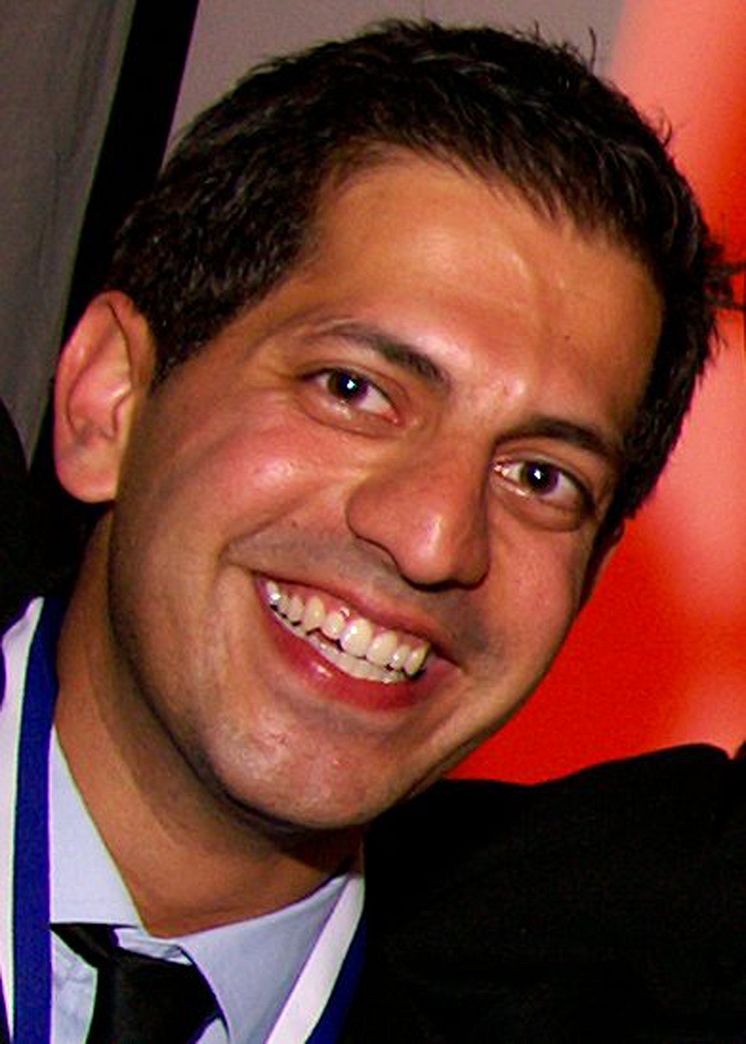 Siamak Ayani, OculusAI