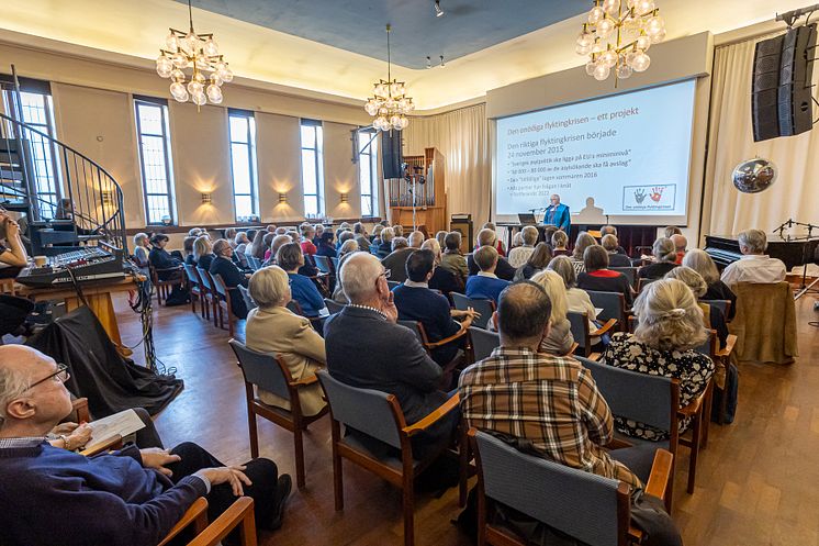 Publiken snett bakifrån 2021.10.31_14-57-16.jpg