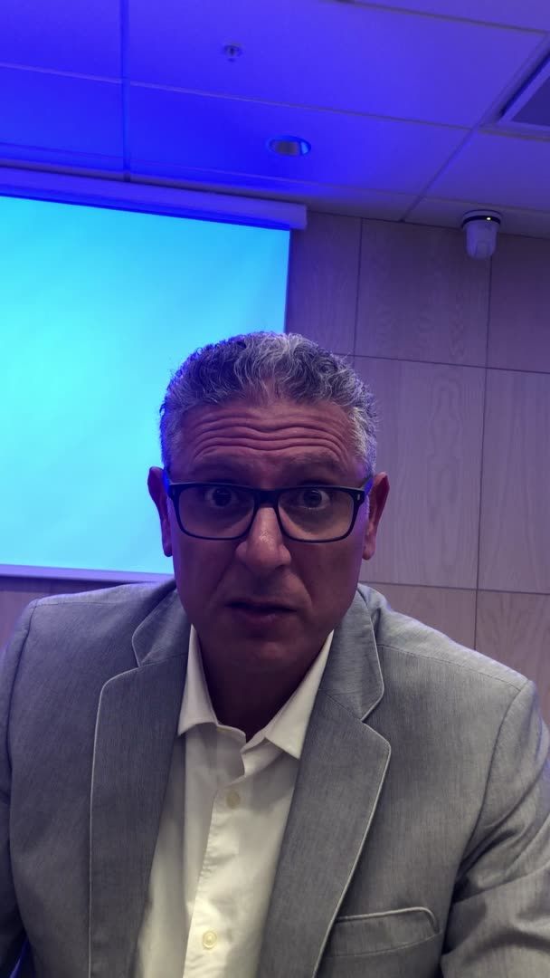 Professor Midhat H. Abdulreda från Miami gällande sin forskning kring "The eye anterior chamber - a powerful platform to understanding in vivo immune responses"