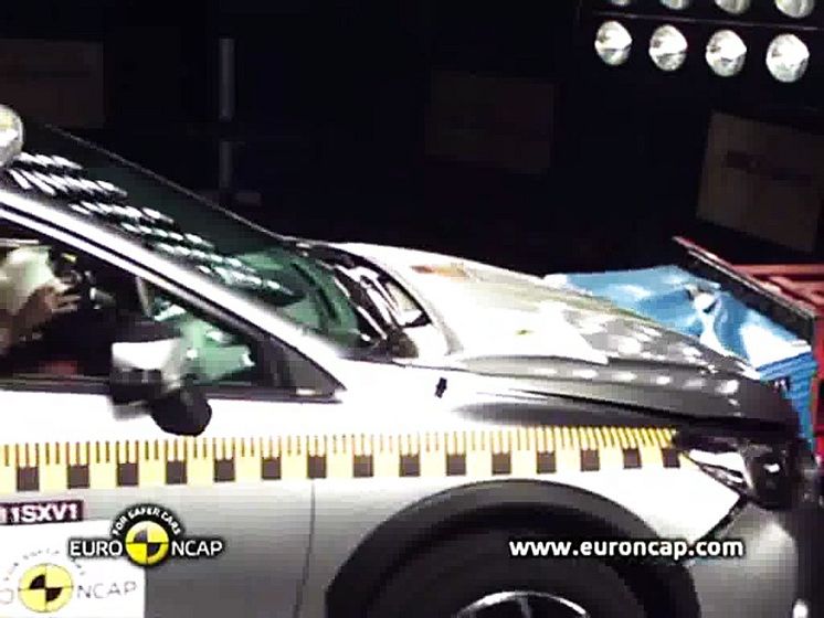 Subaru XV i Euro NCAP 2011