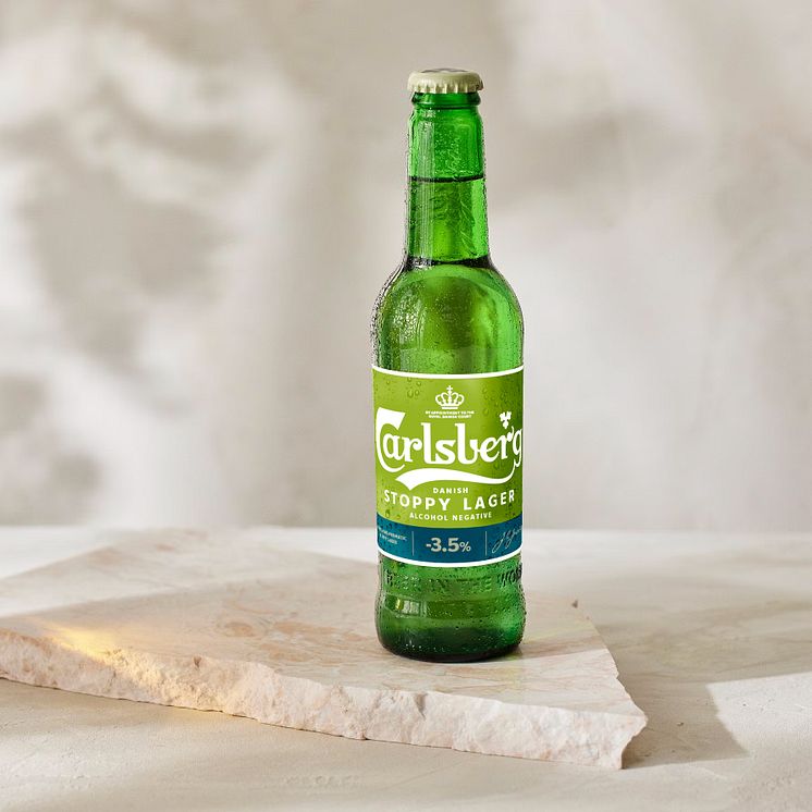 Carlsberg-hoppy-lager-181 1-2_PRESSBILD_2_WHITE.jpg