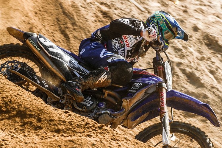 2019091603_016xx_JMX_Rd6_鳥谷部選手_4000