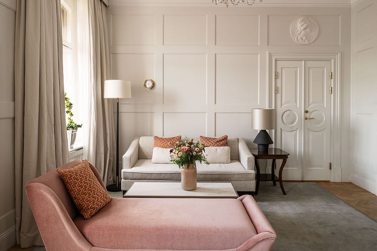 Superior Suite (4).jpg
