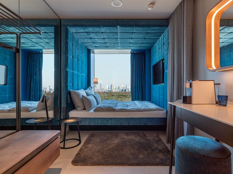 b'mine Frankfurt Airport, Smart Room