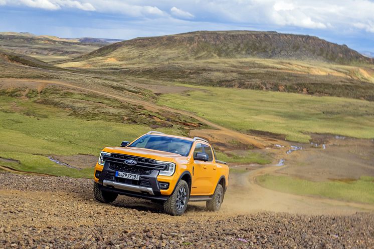Wildtrak_PHEV_176.JPG