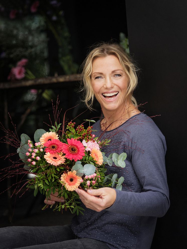 Kari Traa designet Rosa sløyfe-bukett