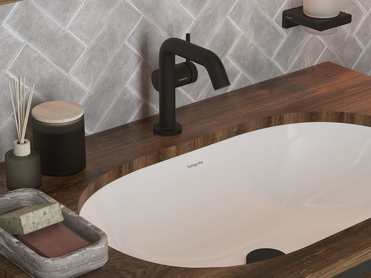 hansgrohe Tecturis S Fine i matt svart med grepp på sidan