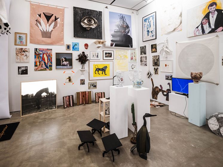 Stuff It, installationsvy, Bonniers Konsthall, 2023