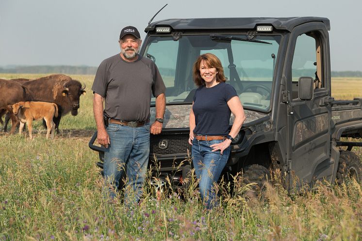 Kelly_Doug_Bison_M_(c)Noble_Premium_Bison.jpeg