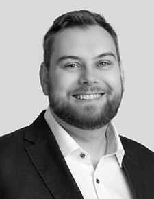 Simen Ovik2033886929_scaled_320.png