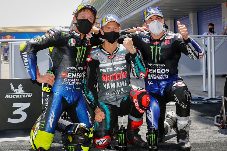 2020072703_001xx_MotoGP_Rd3_クアルタラロ選手_ビニャーレス選手_ロッシ選手_4000
